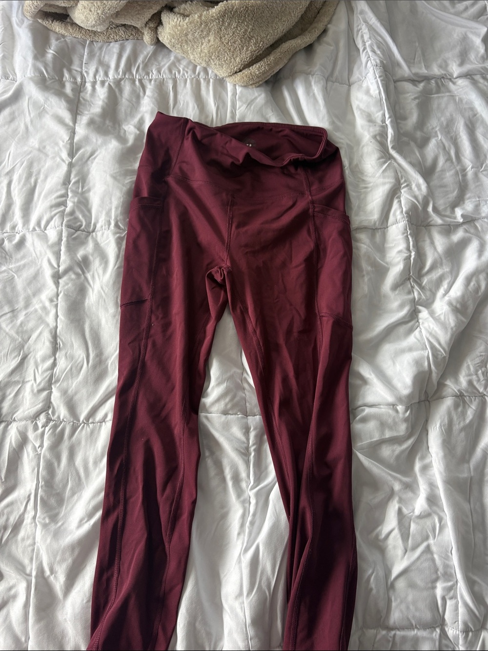 Women’s  Maroon Active Leggings